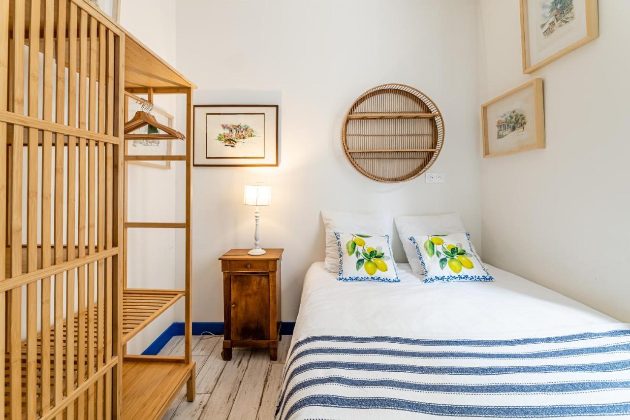 Bleu, 120m Vieux-port Clim Netflix Wifi Apartment Marseilles